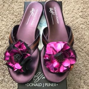 Donald J Pliner Fushia/Purple Thong Sandal